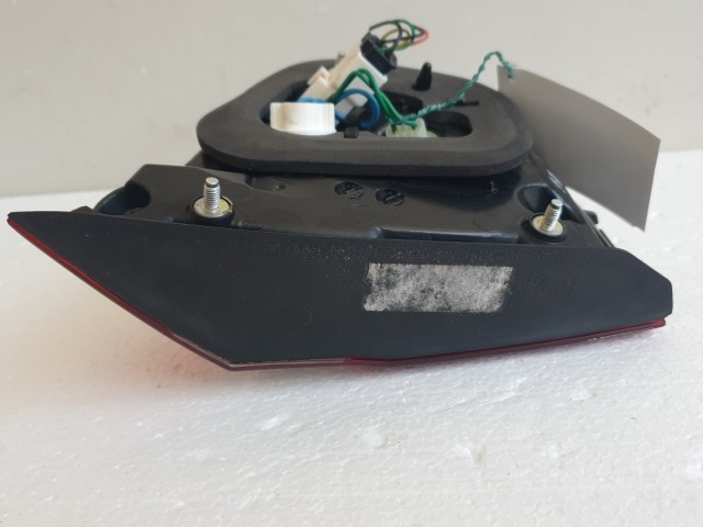 512115 Kia Rio 2014 Jobb Hátsó Lámpa, Belső, 92404-1W2, 5 Ajtós. 512115 Kia Rio 2014 Jobb Hátsó Lámpa, Belső, 92404-1W2, 5 Ajtós.