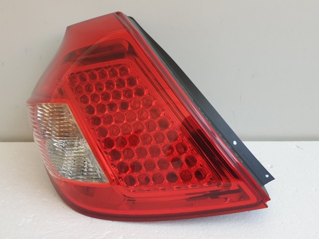 512120 Kia Ceed 2011, Bal Hátsó Lámpa, 92401-1H0, 5 Ajtós. 512120 Kia Ceed 2011, Bal Hátsó Lámpa, 92401-1H0, 5 Ajtós.