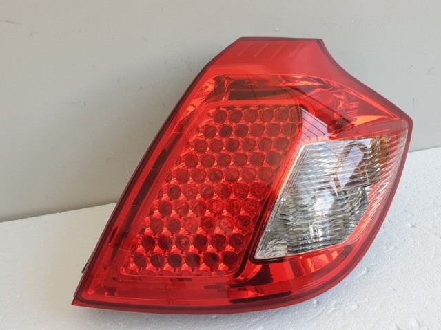 512121 Kia Ceed 2011, Jobb Hátsó Lámpa, 92402-1H0, 5 Ajtós. 512121 Kia Ceed 2011, Jobb Hátsó Lámpa, 92402-1H0, 5 Ajtós.