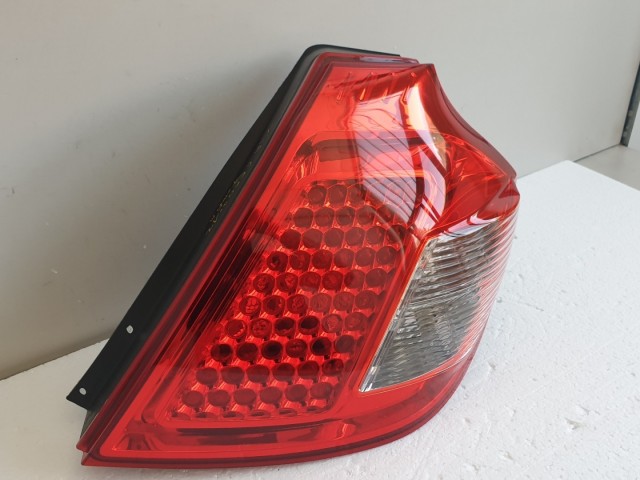512121 Kia Ceed 2011, Jobb Hátsó Lámpa, 92402-1H0, 5 Ajtós. 512121 Kia Ceed 2011, Jobb Hátsó Lámpa, 92402-1H0, 5 Ajtós.