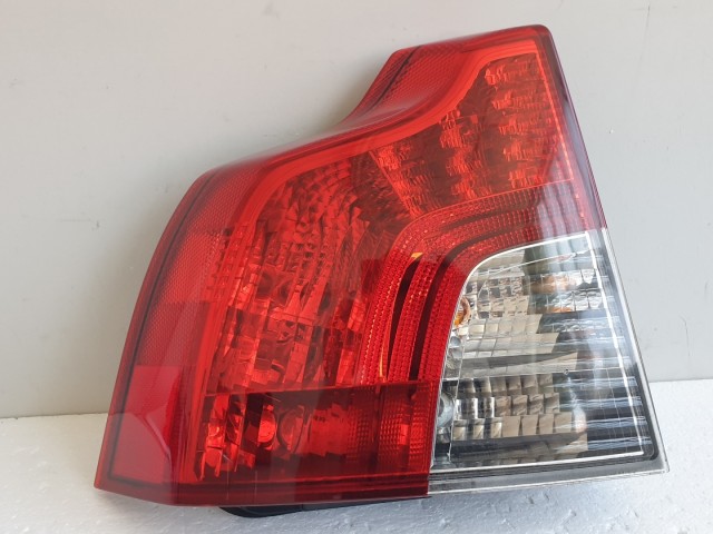 512122 Volvo S40, 2008, Bal Hátsó Lámpa, 30744538. 4 Ajtós. 512122 Volvo S40, 2008, Bal Hátsó Lámpa, 30744538. 4 Ajtós.