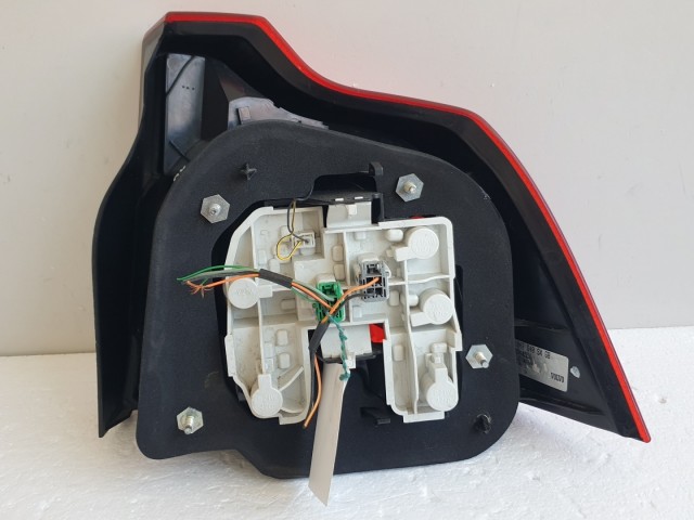 512122 Volvo S40, 2008, Bal Hátsó Lámpa, 30744538. 4 Ajtós. 512122 Volvo S40, 2008, Bal Hátsó Lámpa, 30744538. 4 Ajtós.