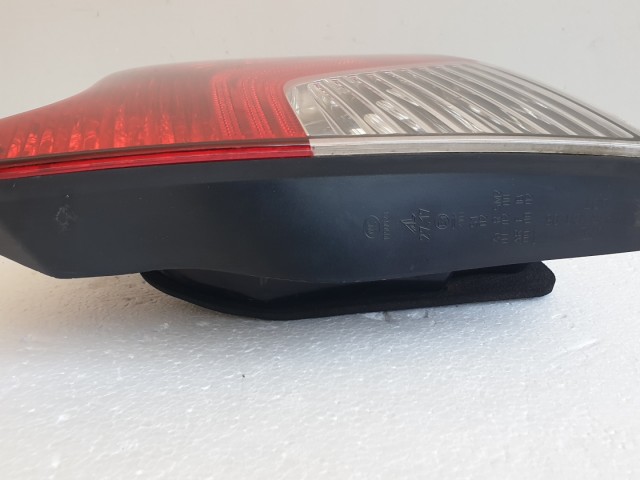 512123 Volvo S40 2008, Jobb Hátsó Lámpa, 31214607. 4 Ajtós. 512123 Volvo S40 2008, Jobb Hátsó Lámpa, 31214607. 4 Ajtós.