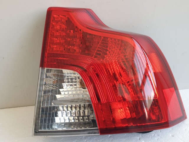 512123 Volvo S40 2008, Jobb Hátsó Lámpa, 31214607. 4 Ajtós.