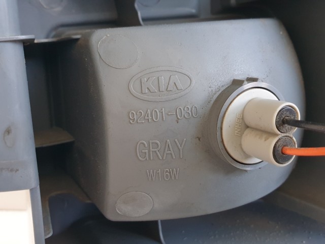 512124 Kia Sportage 2009, Bal Hátsó Lámpa, 92401-030. 512124 Kia Sportage 2009, Bal Hátsó Lámpa, 92401-030.