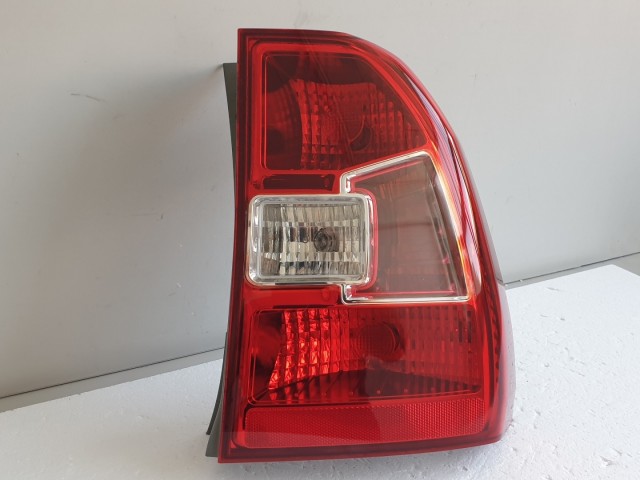 512125 Kia Sportage 2009, Jobb Hátsó Lámpa, 92402-030. 512125 Kia Sportage 2009, Jobb Hátsó Lámpa, 92402-030.