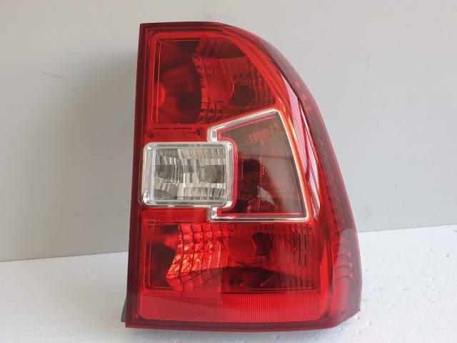 512125 Kia Sportage 2009, Jobb Hátsó Lámpa, 92402-030.