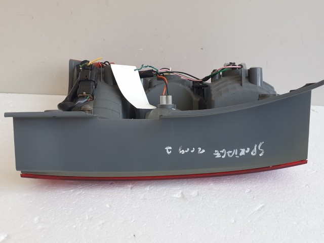 512125 Kia Sportage 2009, Jobb Hátsó Lámpa, 92402-030. 512125 Kia Sportage 2009, Jobb Hátsó Lámpa, 92402-030.