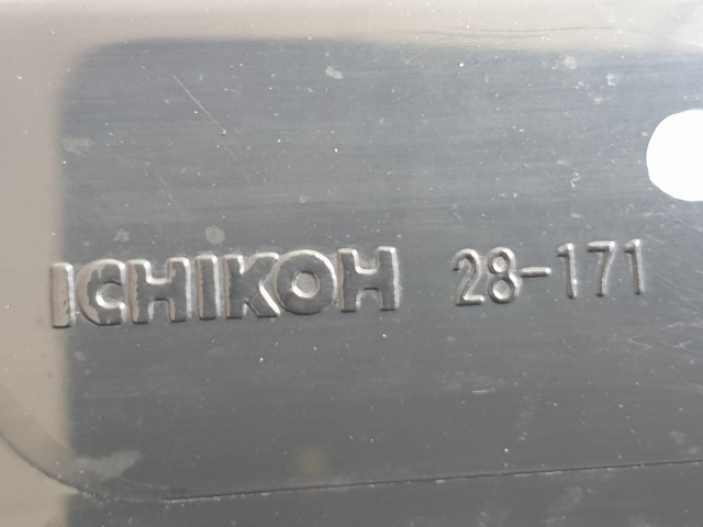 512127 Toyota Previa 2005, Jobb Hátsó Lámpa, 28-171. 512127 Toyota Previa 2005, Jobb Hátsó Lámpa, 28-171.