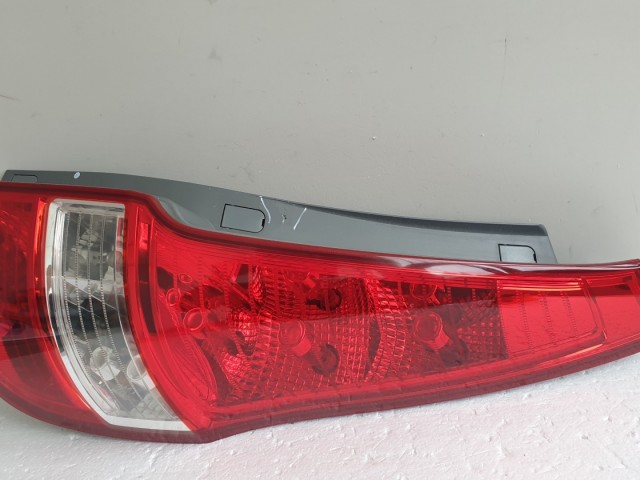 512130 Hyundai i30, 2009, Kombi, Jobb Hátsó Lámpa, 92402-2L1. 512130 Hyundai i30, 2009, Kombi, Jobb Hátsó Lámpa, 92402-2L1.