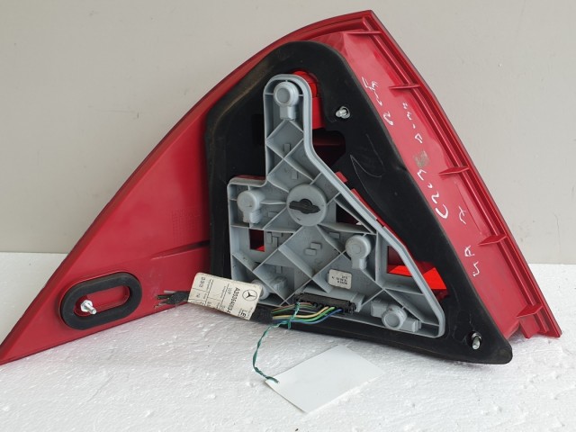 512132 Mercedes C, W203, 2005, Jobb Hátsó Lámpa, 4 Ajtós,  512132 Mercedes C, W203, 2005, Jobb Hátsó Lámpa, 4 Ajtós,