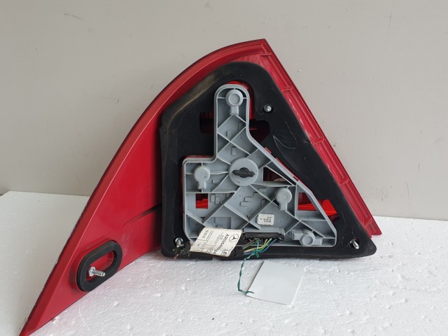 512132 Mercedes C, W203, 2005, Jobb Hátsó Lámpa, 4 Ajtós,  512132 Mercedes C, W203, 2005, Jobb Hátsó Lámpa, 4 Ajtós,