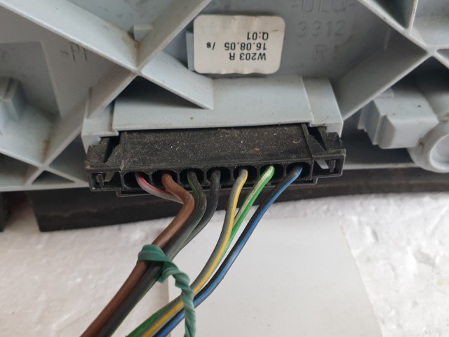 512132 Mercedes C, W203, 2005, Jobb Hátsó Lámpa, 4 Ajtós,  512132 Mercedes C, W203, 2005, Jobb Hátsó Lámpa, 4 Ajtós,