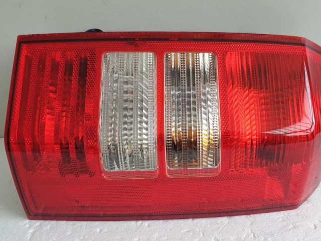 512134 Jeep Patriot 2008, Jobb Hátsó Lámpa, 21276R. 512134 Jeep Patriot 2008, Jobb Hátsó Lámpa, 21276R.